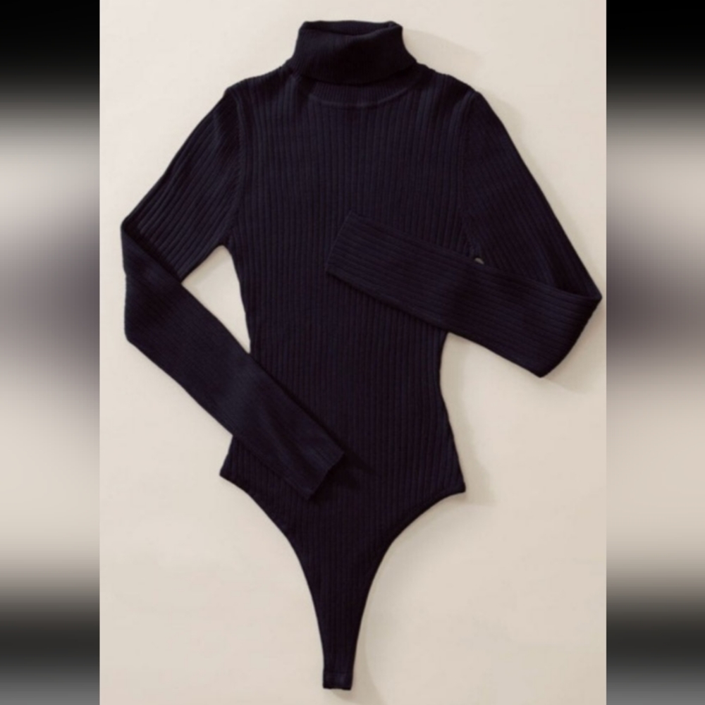 Turtle neck bodysuit